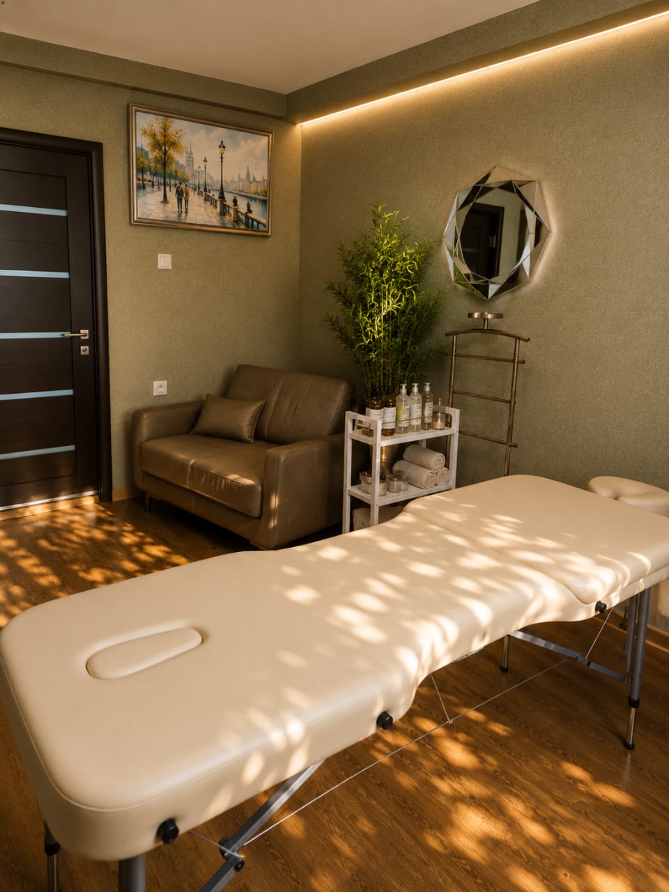 Интерьер массажного кабинета MASSAGE-MAXS в Ростове-на-Дону